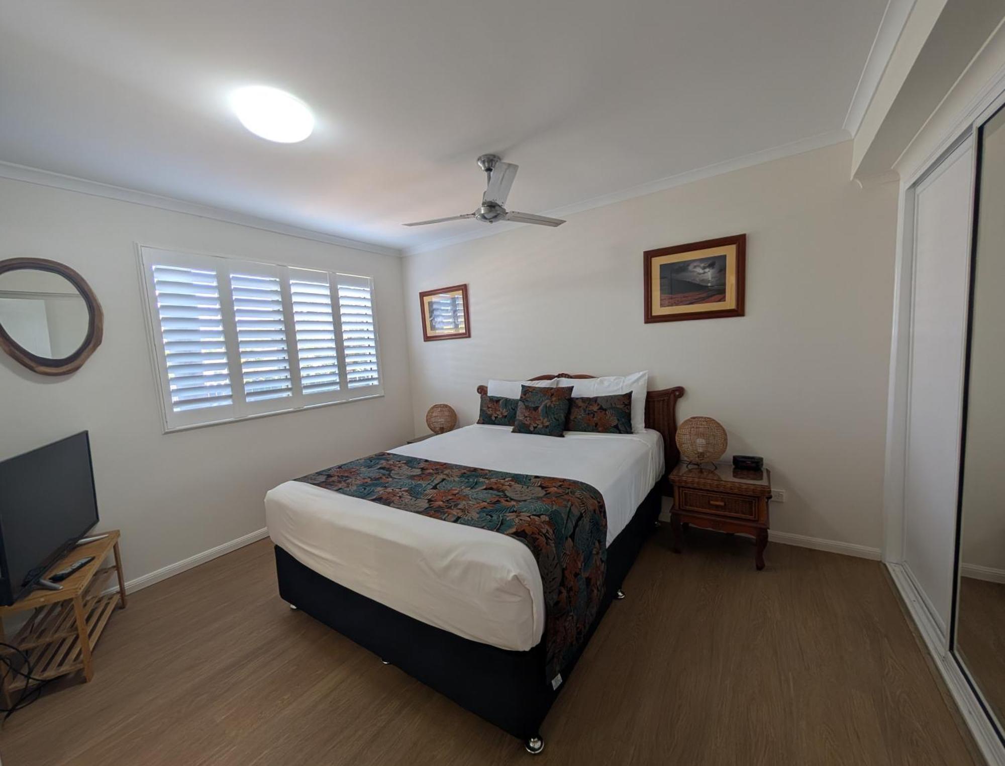 Rose Bay Resort Bowen Extérieur photo