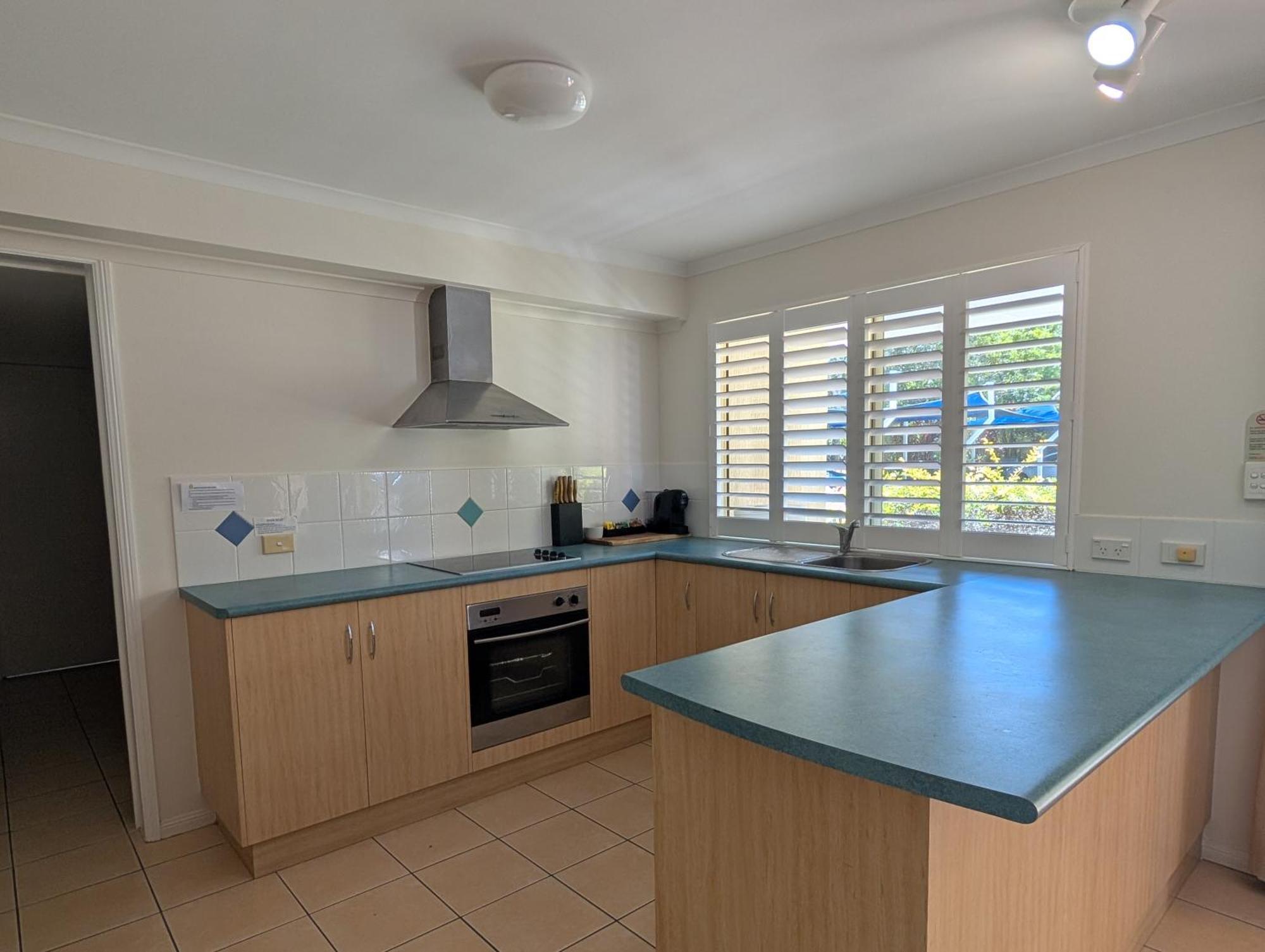 Rose Bay Resort Bowen Extérieur photo