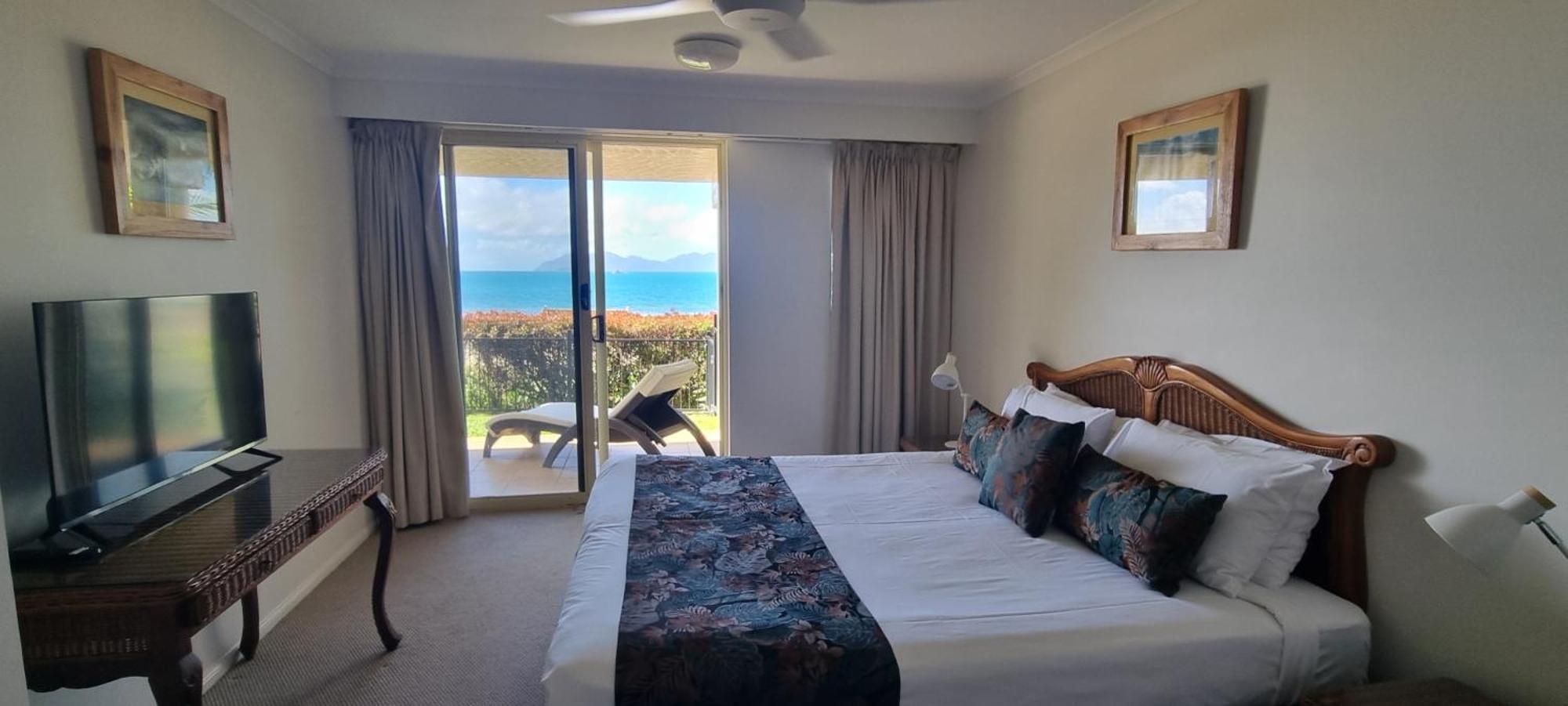 Rose Bay Resort Bowen Extérieur photo